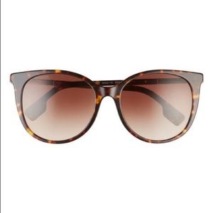 BURBERRY SUNGLASSES